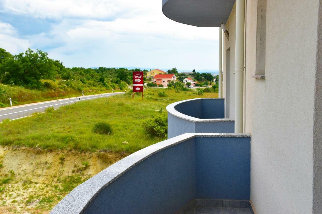 Apartmani Niko 1 Radovin Luaran gambar